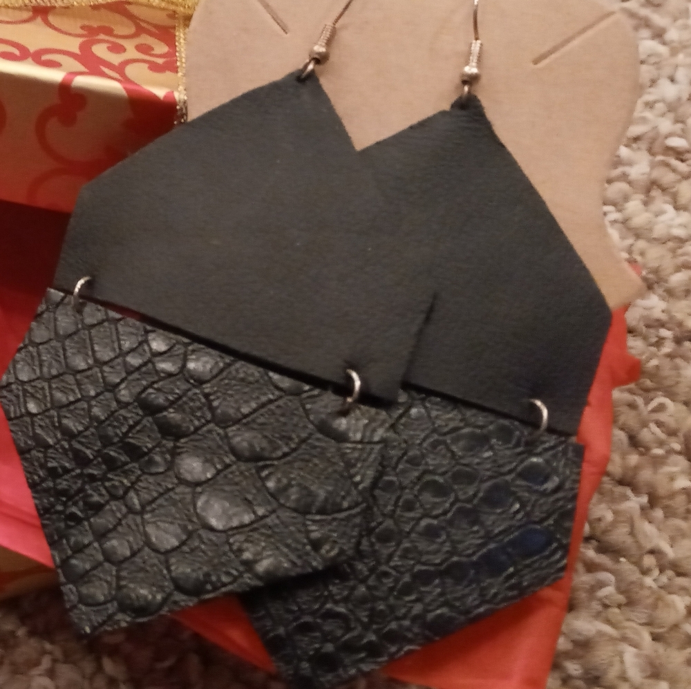 Black leather earrings